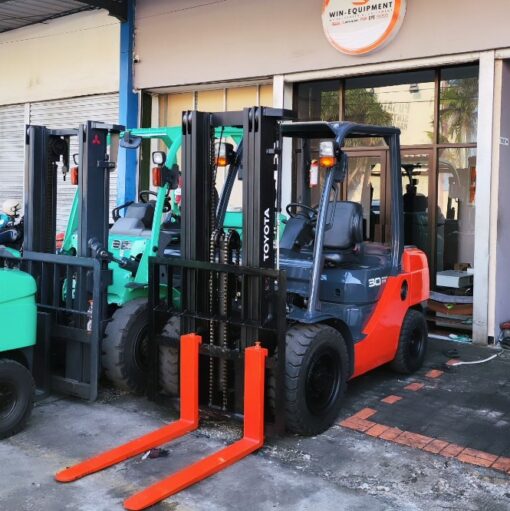 Harga Forklift Second